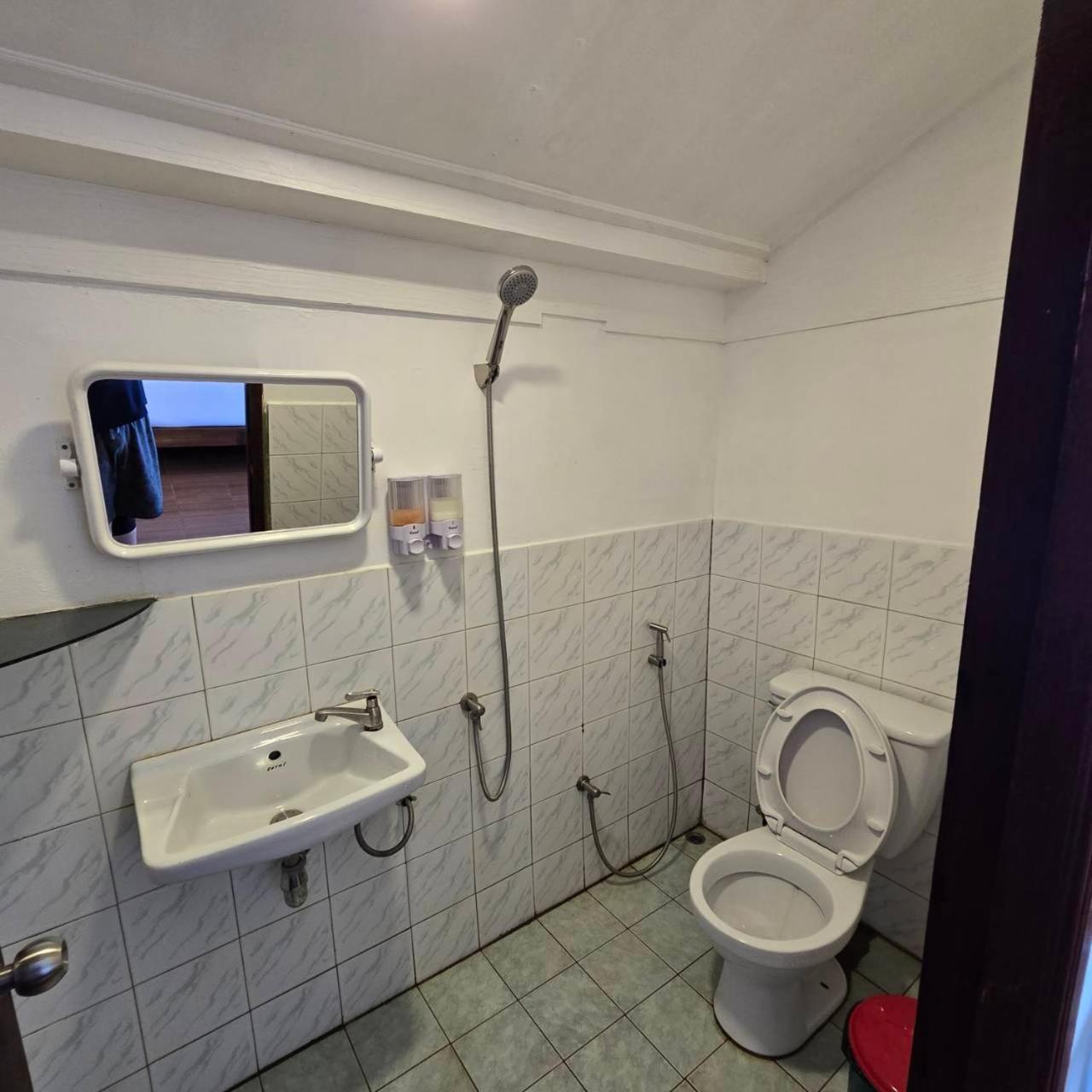 Phi Phi Private Beach Resort Ngoại thất bức ảnh